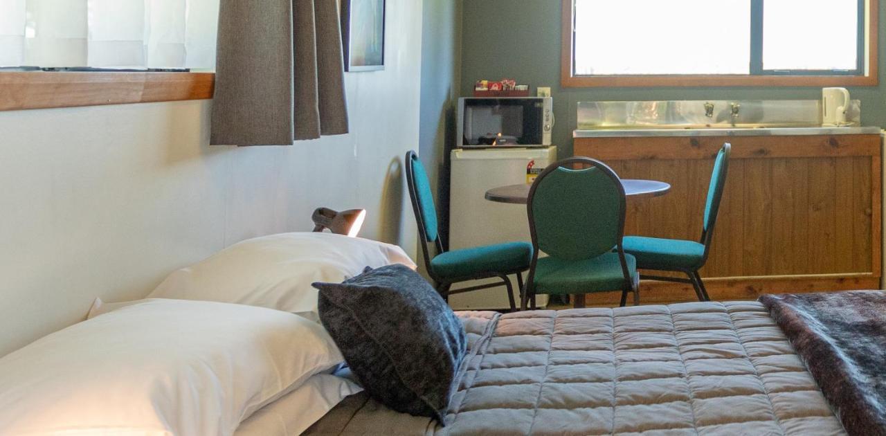 Mountain Heights Lodge National Park Esterno foto